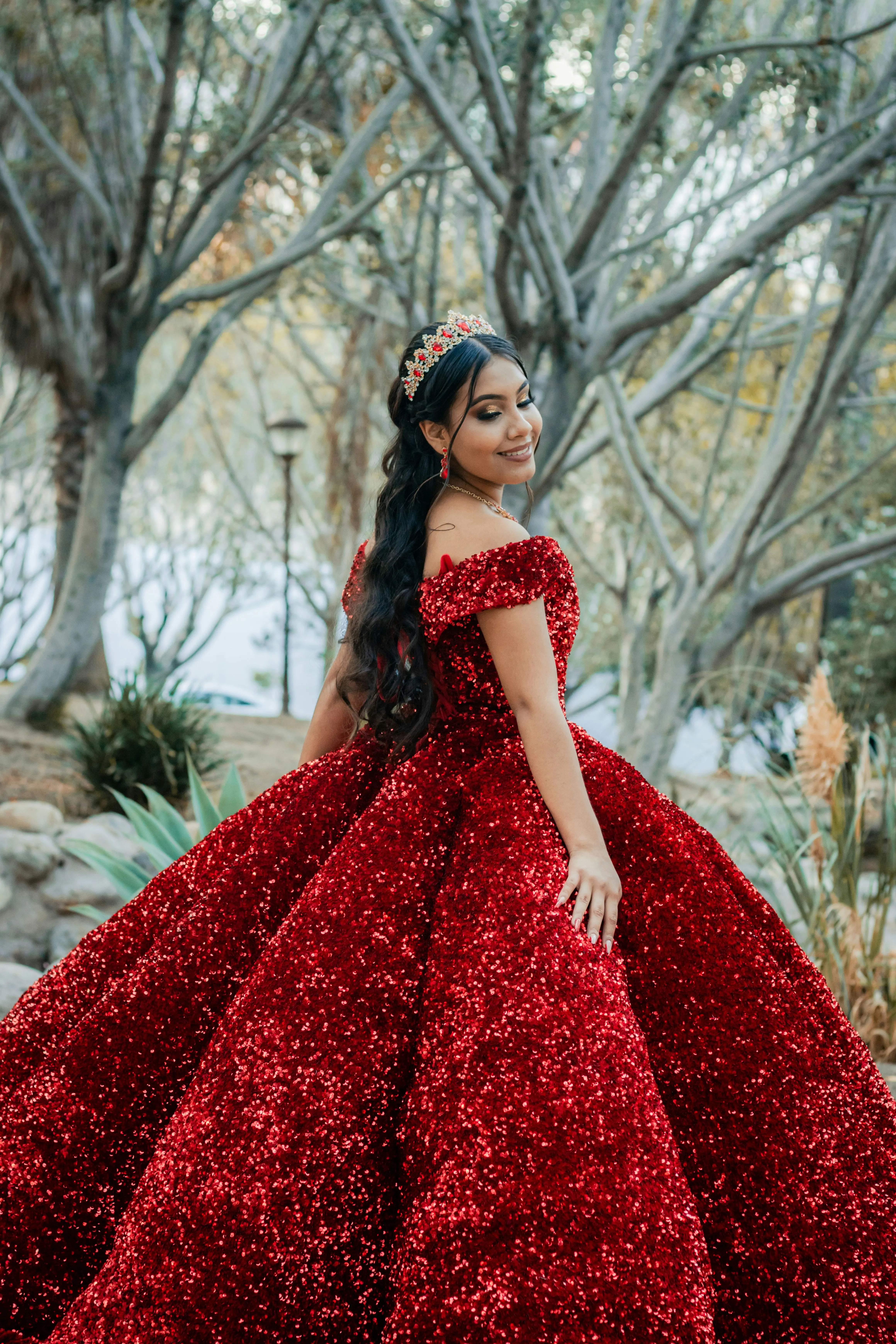 Camila en el jardín